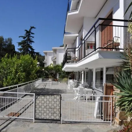 La Carruba Hotel apartamentowy