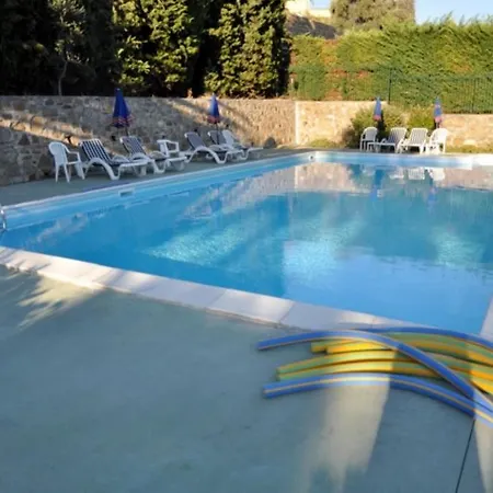 Hotel apartamentowy La Carruba 3*