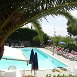 Aparthotel La Carruba