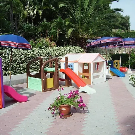 Apart Otel La Carruba Diano Marina
