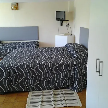 Apart Otel La Carruba