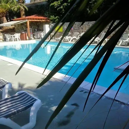 Apart Otel La Carruba