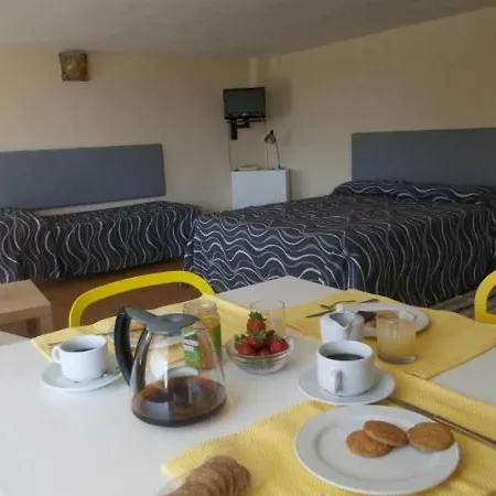 شقة فندقية La Carruba 3*