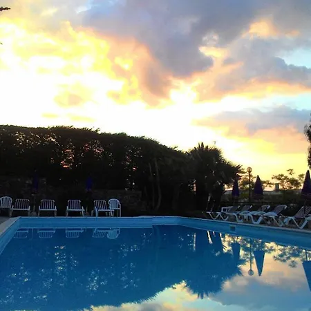 La Carruba دْيانو مارينا